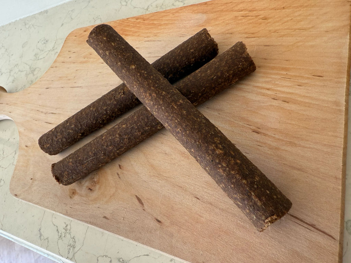 Sticks zalm frikandel