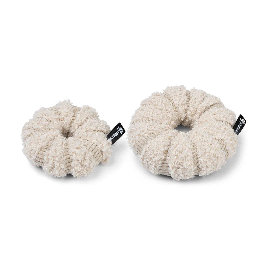 District 70 Daisy snuffeltoy